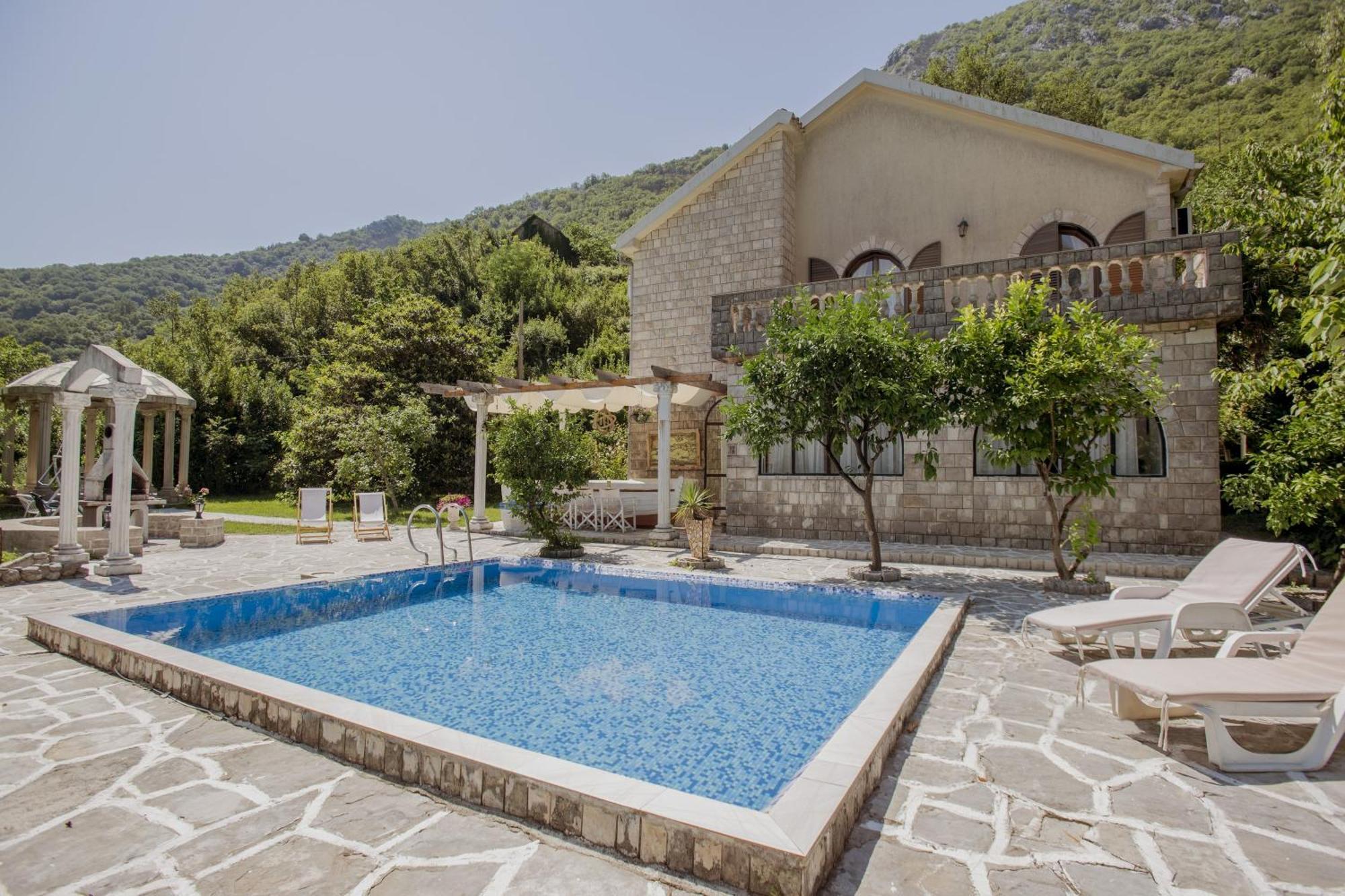 Villa D'amore Montenegro Donji Morinj Esterno foto